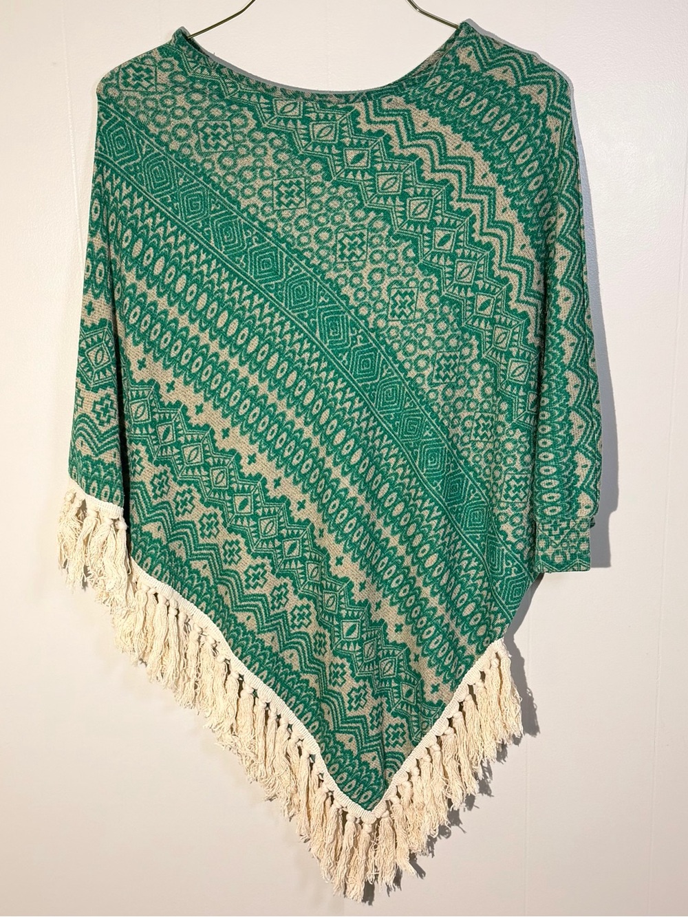 Vava by Joy Han Teal Green and Cream Geometric Fringe Poncho